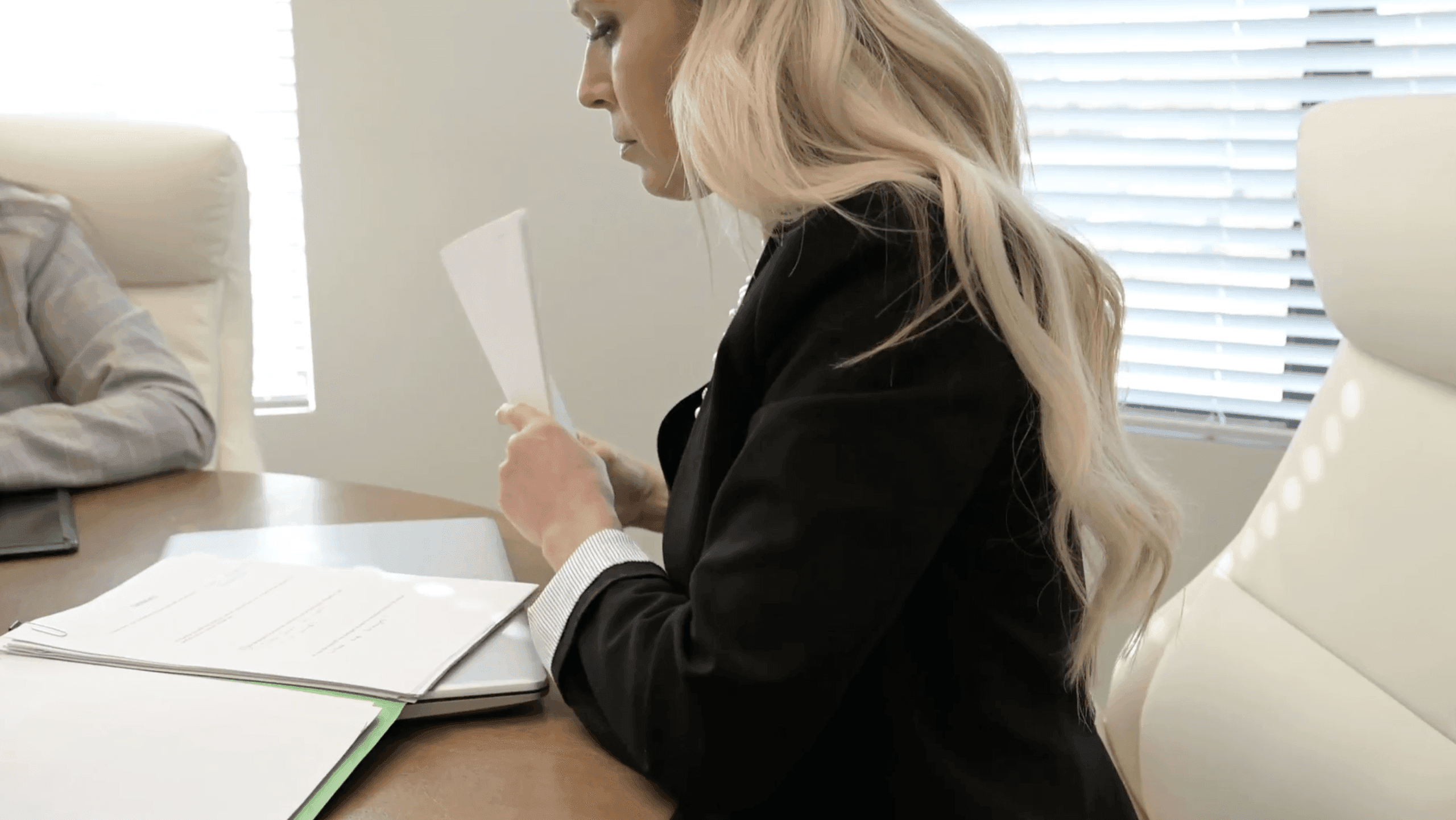 Uncontested divorce consultation at JR Law Group